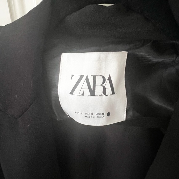 ZARA Runaway Shoulder Padded Double Breasted Accent Gold Black Blazet Sz S - Picture 6 of 8